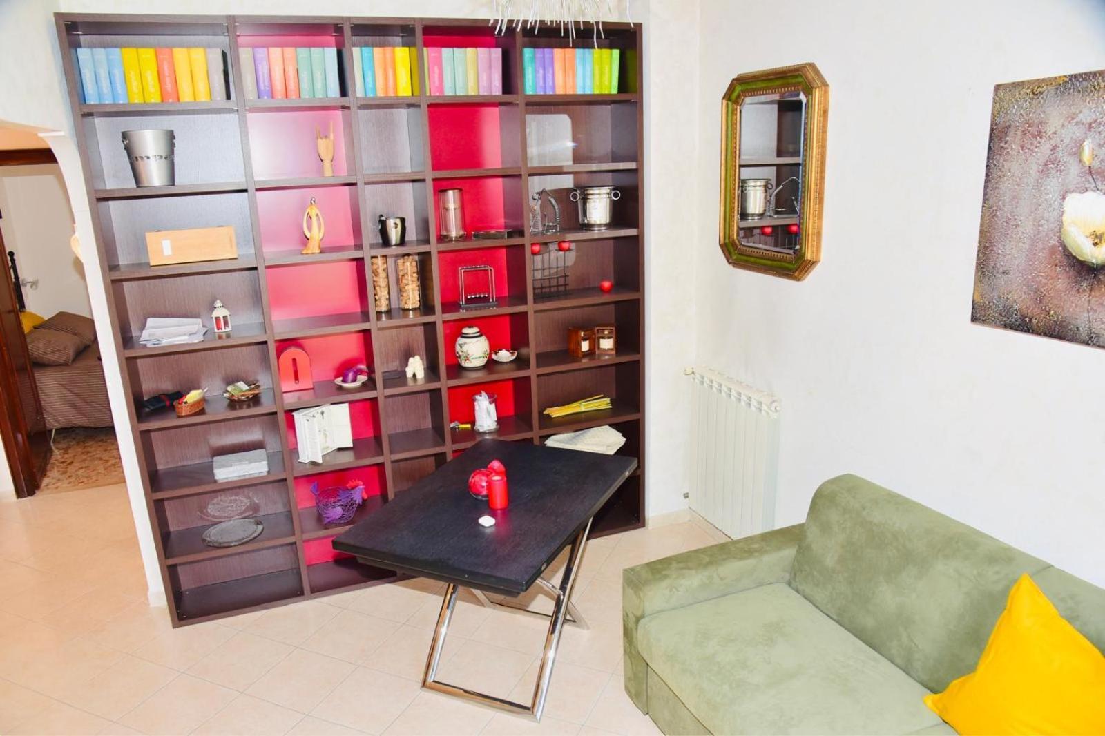 Metropolis House Apartment